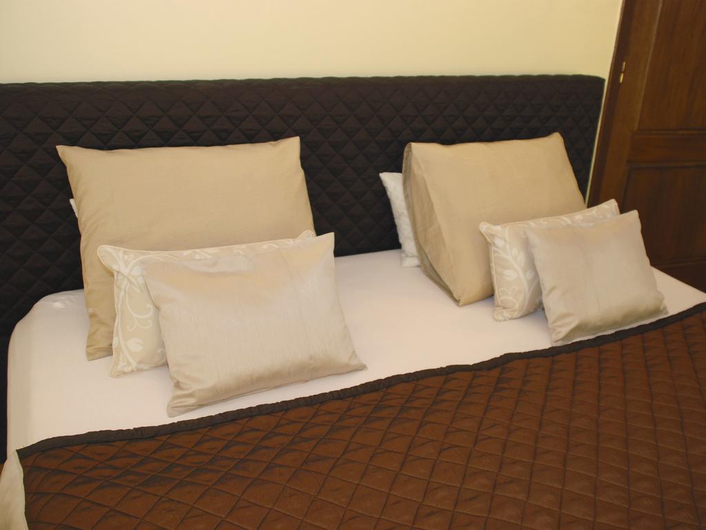 B&B Golden Corner 24 Мехелен Екстер'єр фото