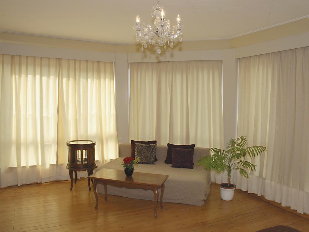 B&B Golden Corner 24 Мехелен Екстер'єр фото
